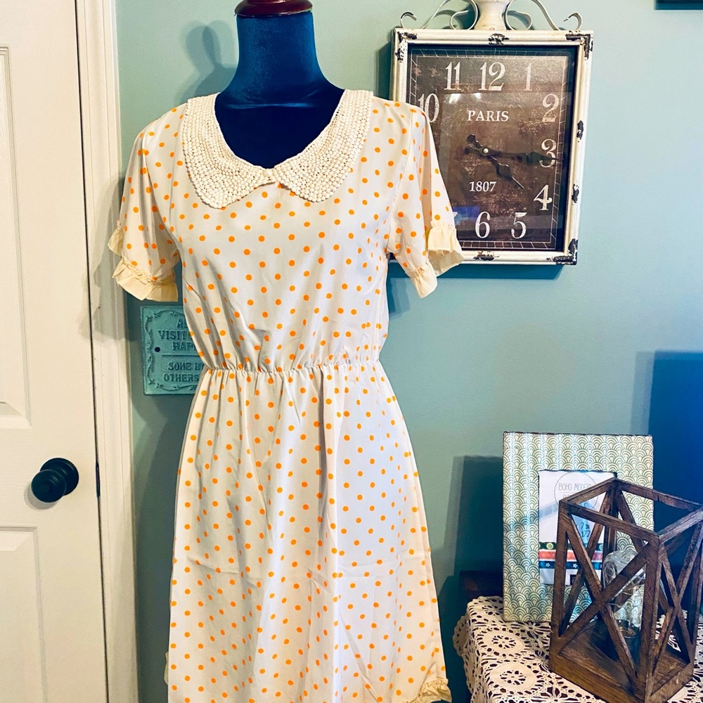 🌻5 for $20 🏷 • Handmade Retro Polka Dot Peachy Cream & Orange Dress • NEW
